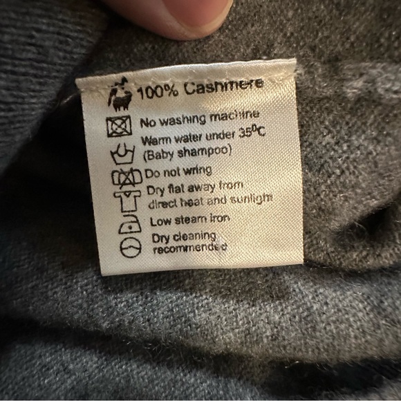 Cashmere Boutique Cashmere Sweater Size XL - Picture 6 of 7